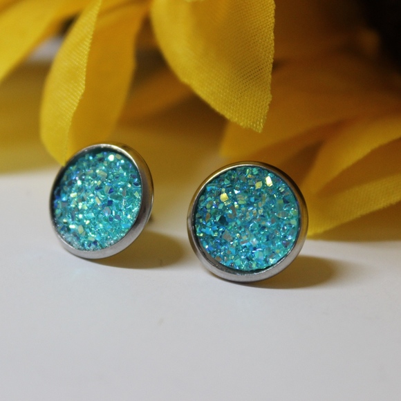 Veronica Nagorny Jewelry - NWT Turquoise Druzy Stud Earrings